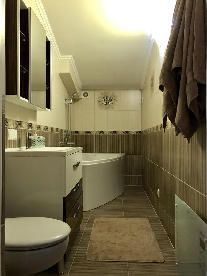 Panoramic View Top Floor Apartment In The City Center 穆卡切沃 外观 照片