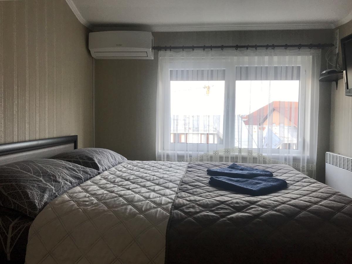 Panoramic View Top Floor Apartment In The City Center 穆卡切沃 外观 照片